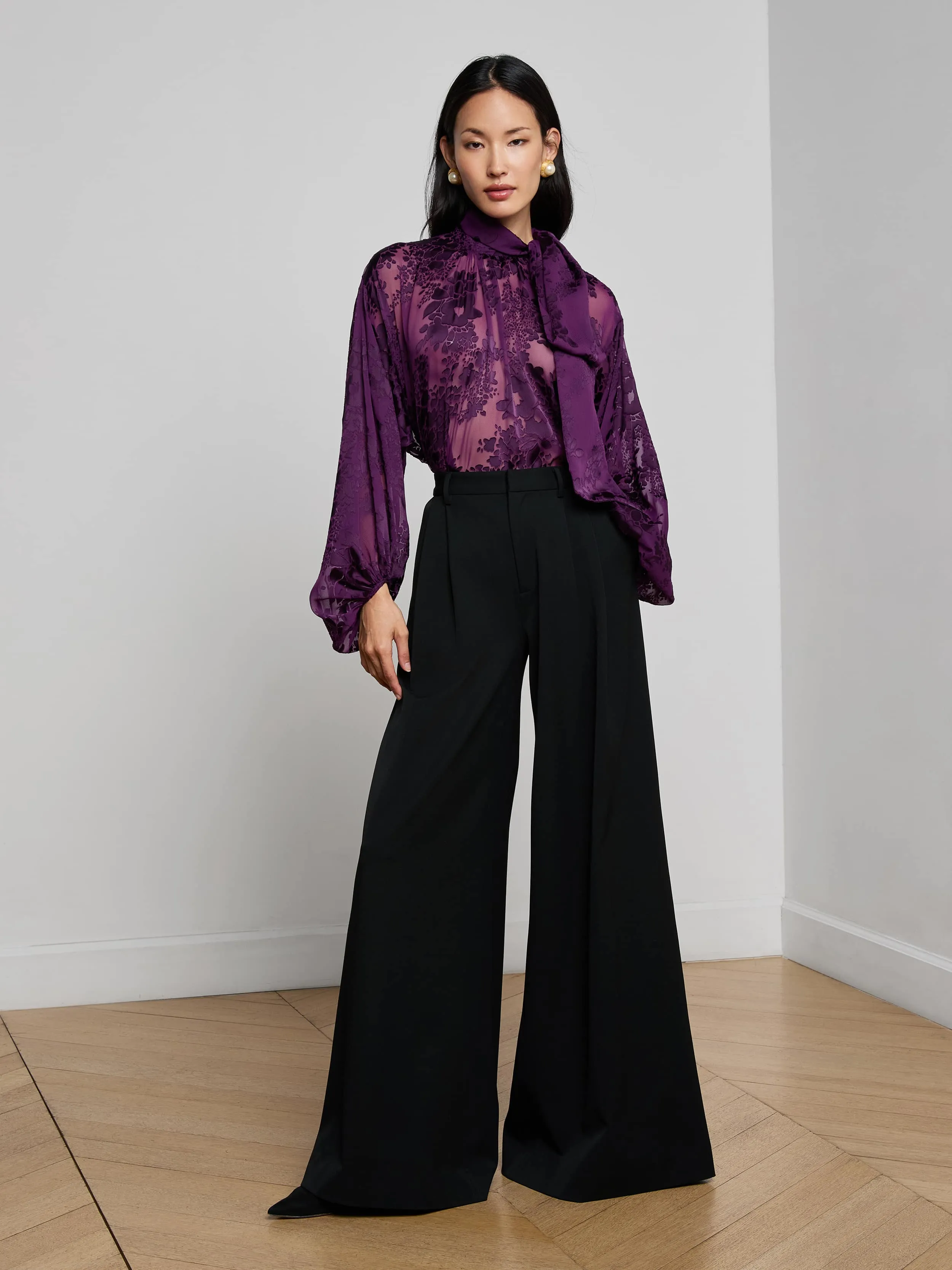 Chelsy Wide-Leg Pant Ripped design
