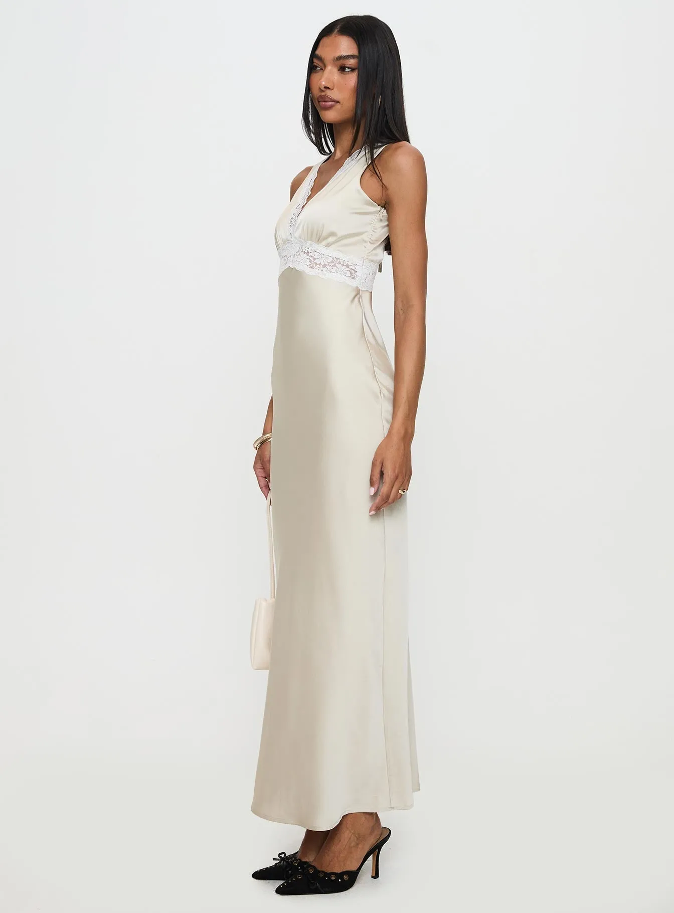 Light and breezy summer dress Lightweight Wear Persefonie Lace Maxi Dress Champagne