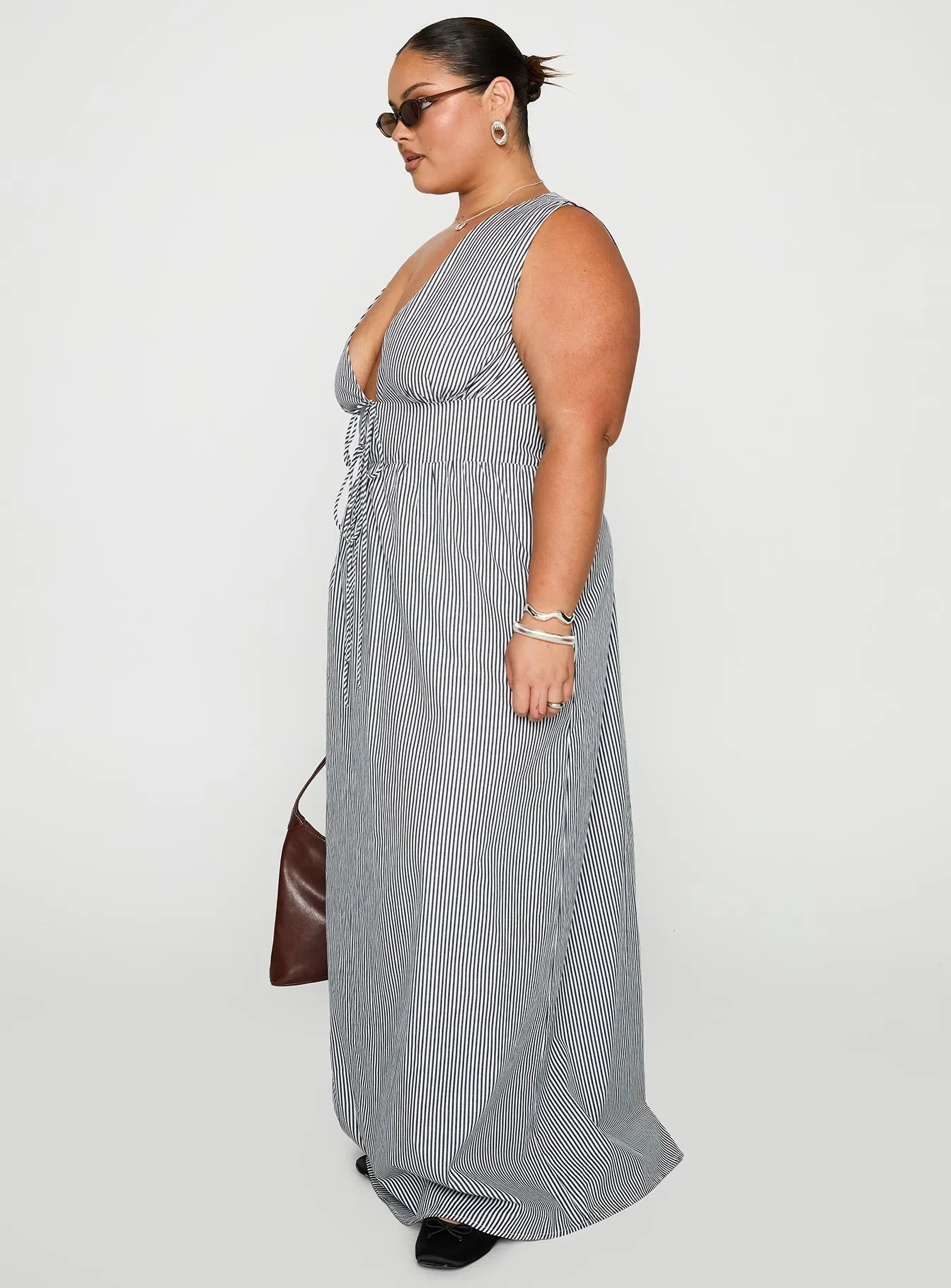 Everyday Look Clean Drape Pokey Maxi Dress Black / White Stripe Curve