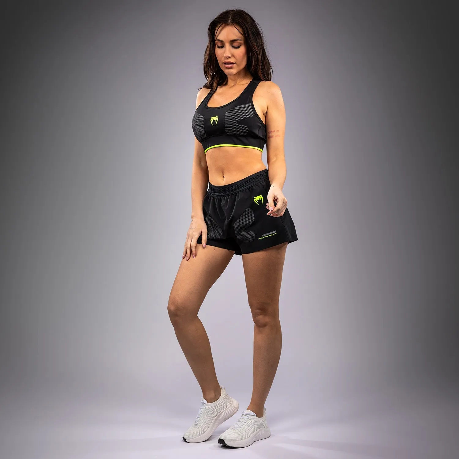 Arch support Fully Encapsulated Cups Venum Training Camp 4.0 Sport Bra - Black/Neon Green