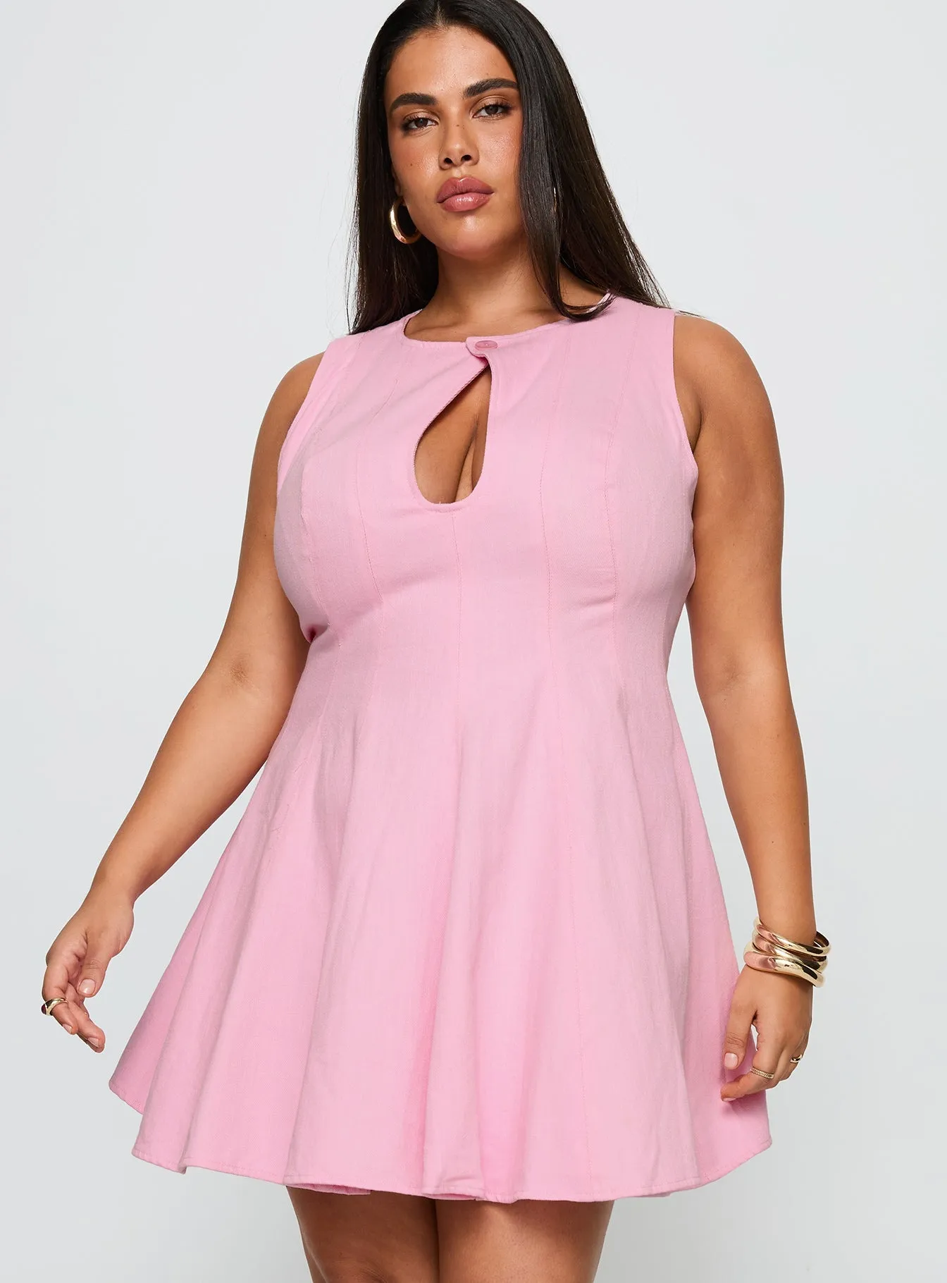 Classic Flow Subtle Elegance Precedence Keyhole Mini Dress Pink Curve