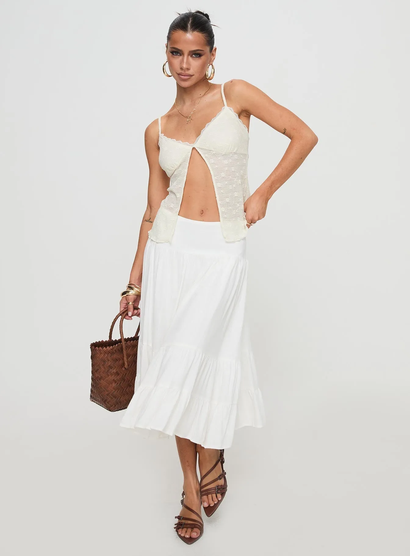 Prophecy Tiered Midi Skirt White Outfit Ideas