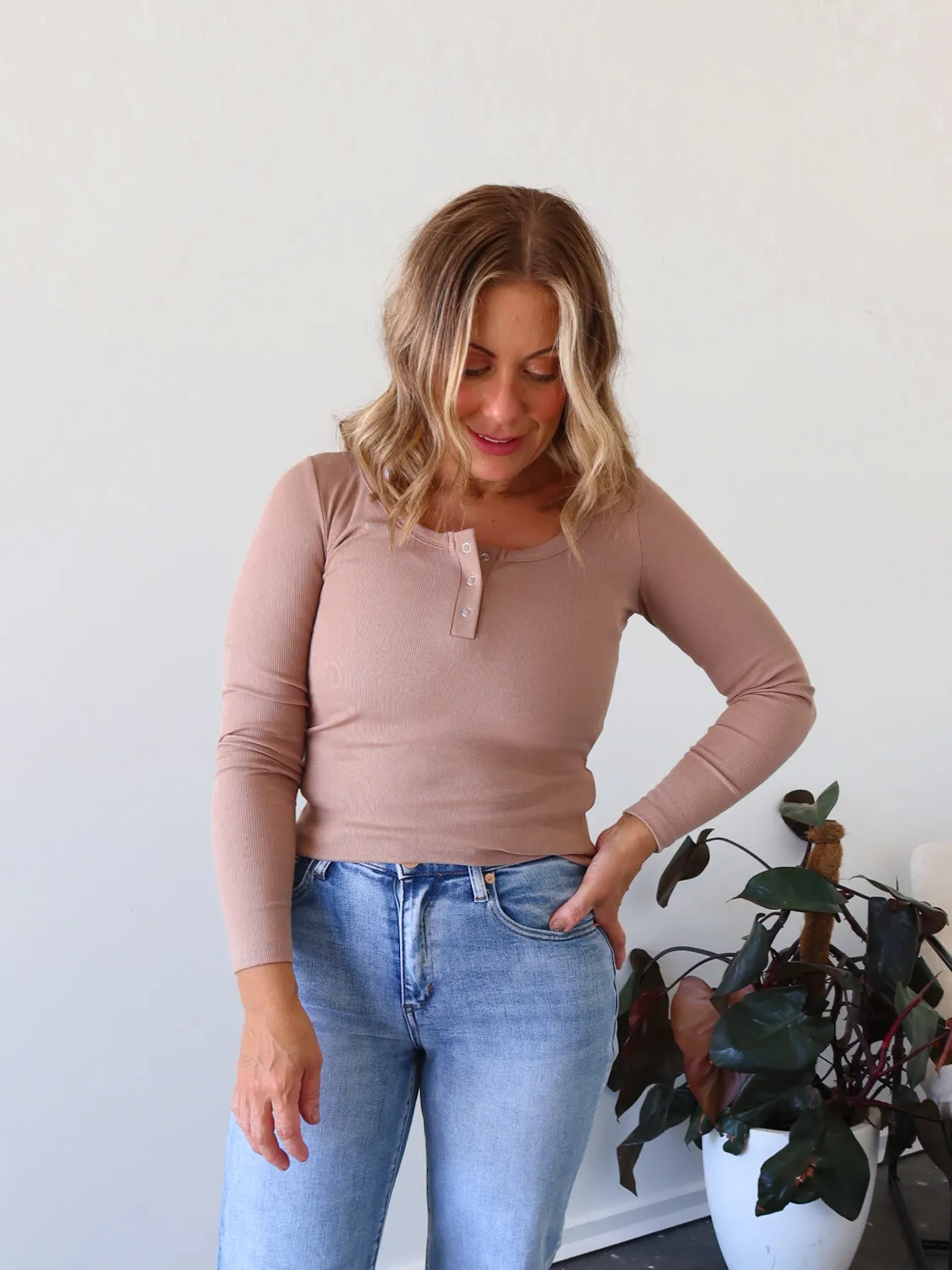 Prudence Top - Mocha Versatile Design Cool Layering