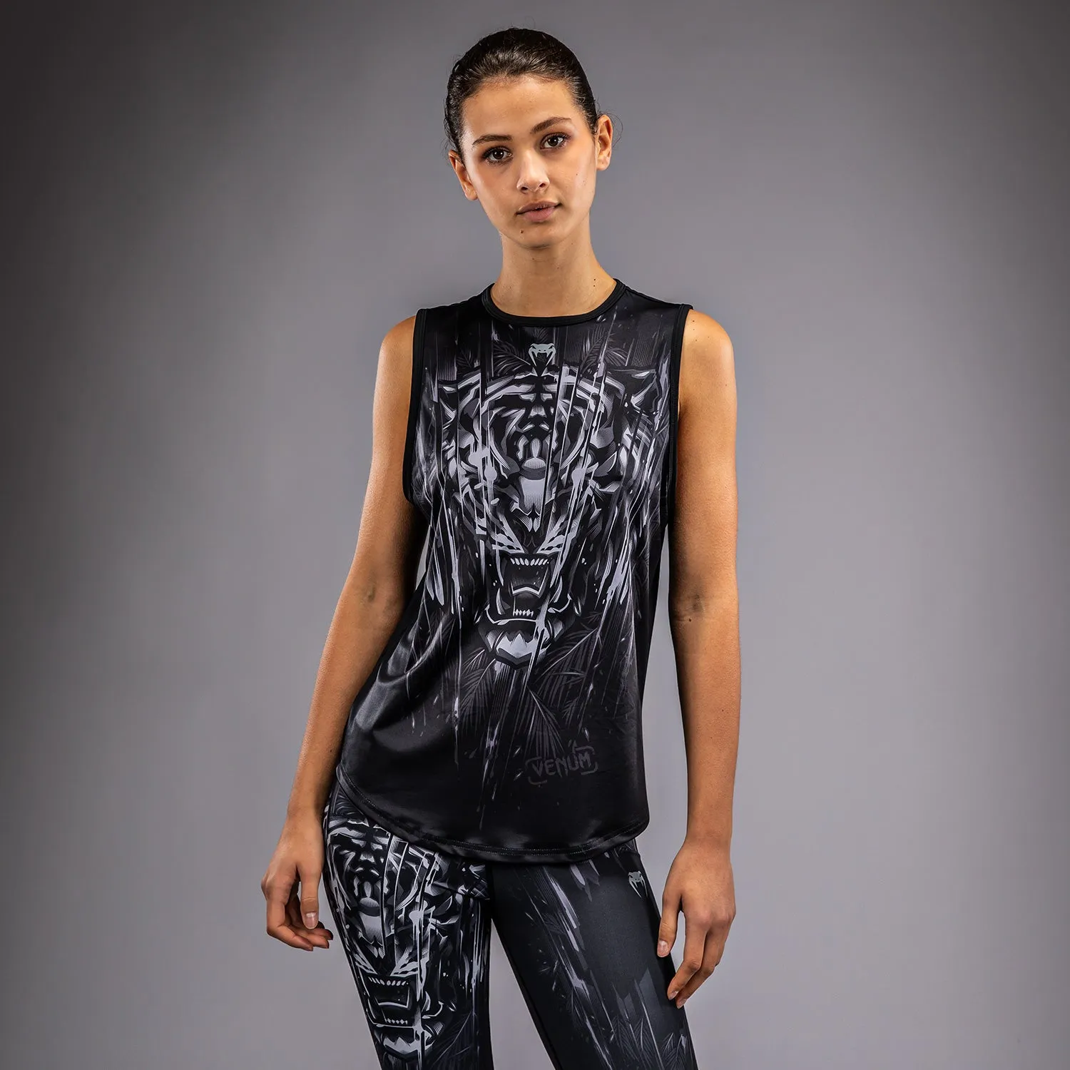 Layered Cut Low Profile Seam Build Venum Tiger Women's Tank Top - Black/Silver