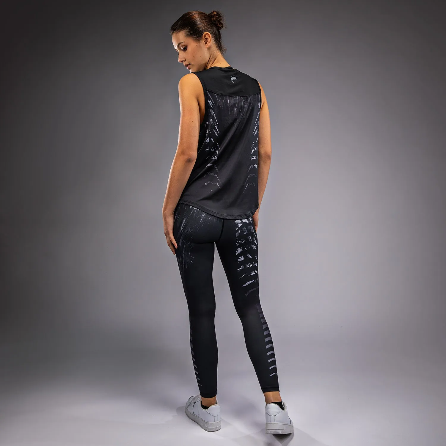 windproof lining Venum Tiger Women's Tank Top - Black/Silver