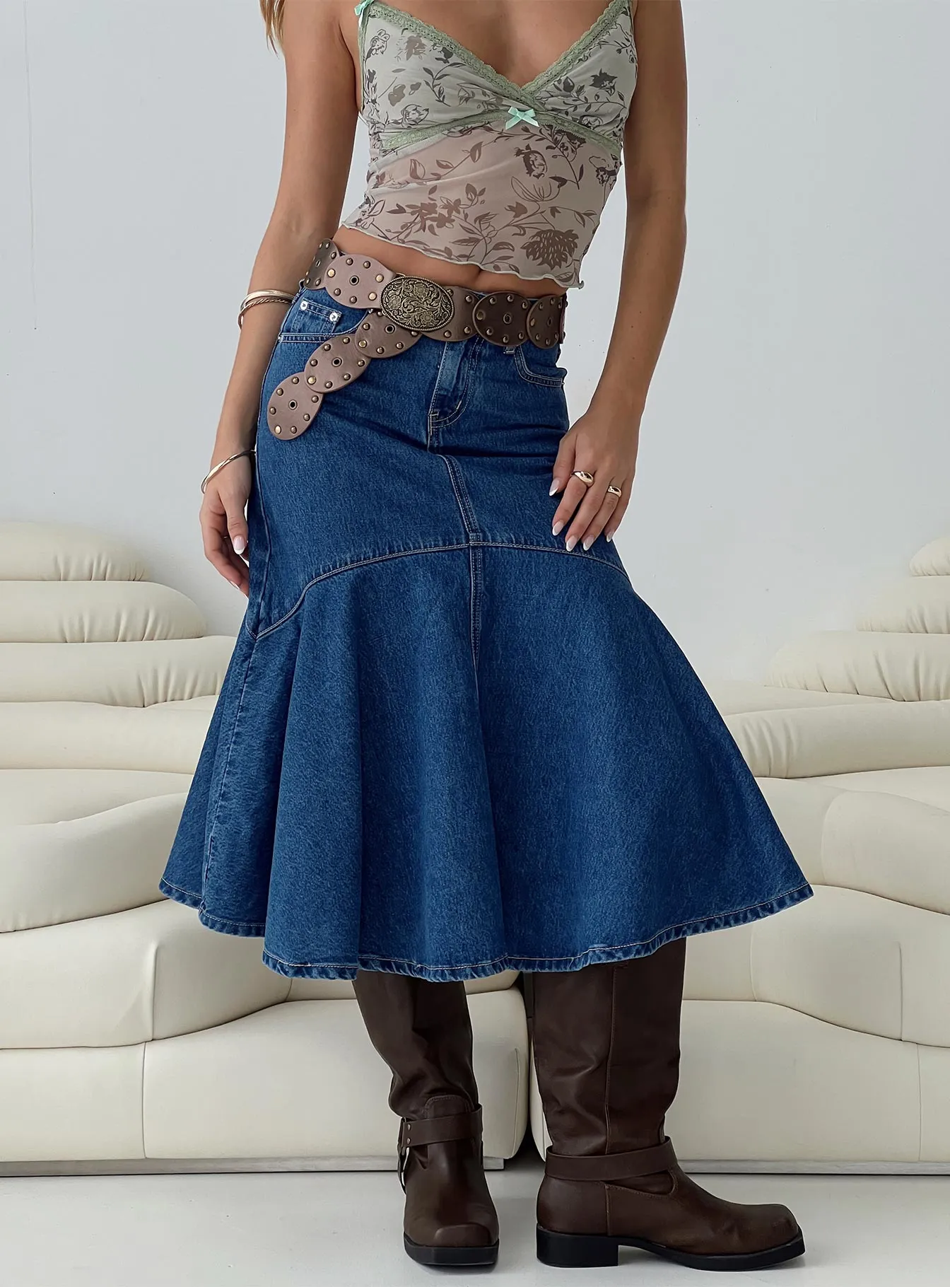 Easy Outfit Marquez Denim Midi Skirt Mid Wash