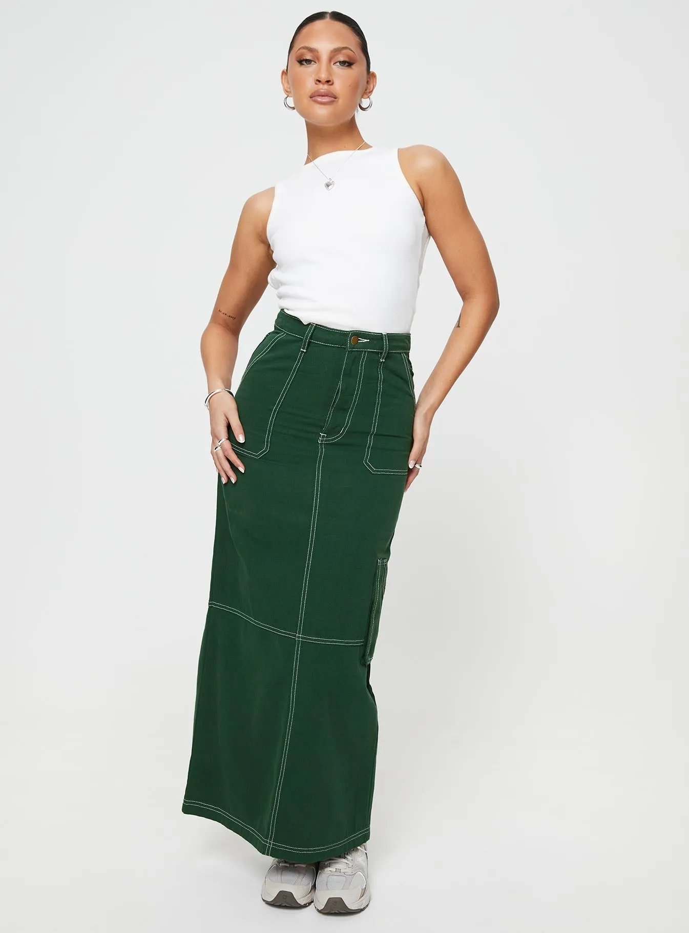 Outfit Lineup Vine Maxi Skirt Green