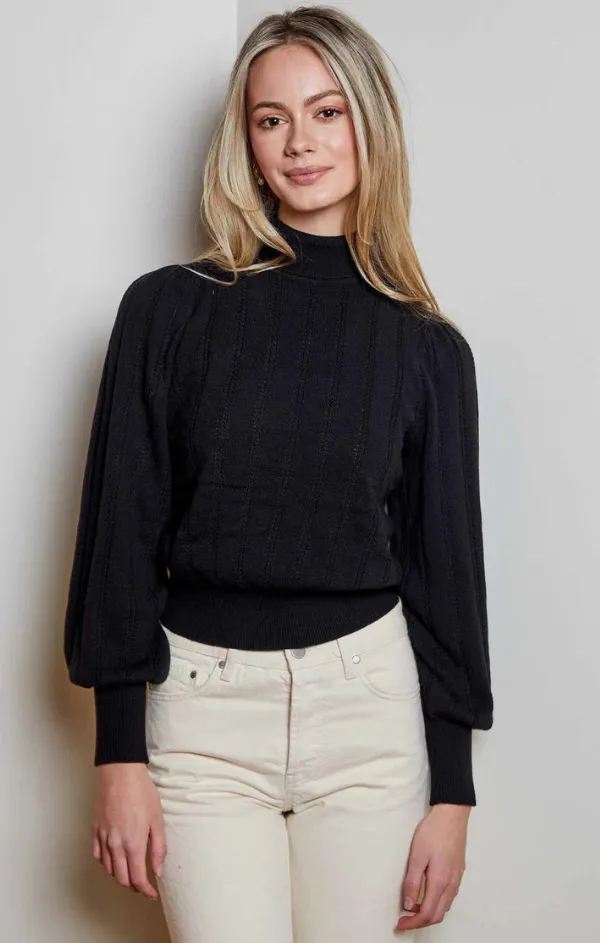 Ribbed Detail Turtleneck Pullover No Fuss
