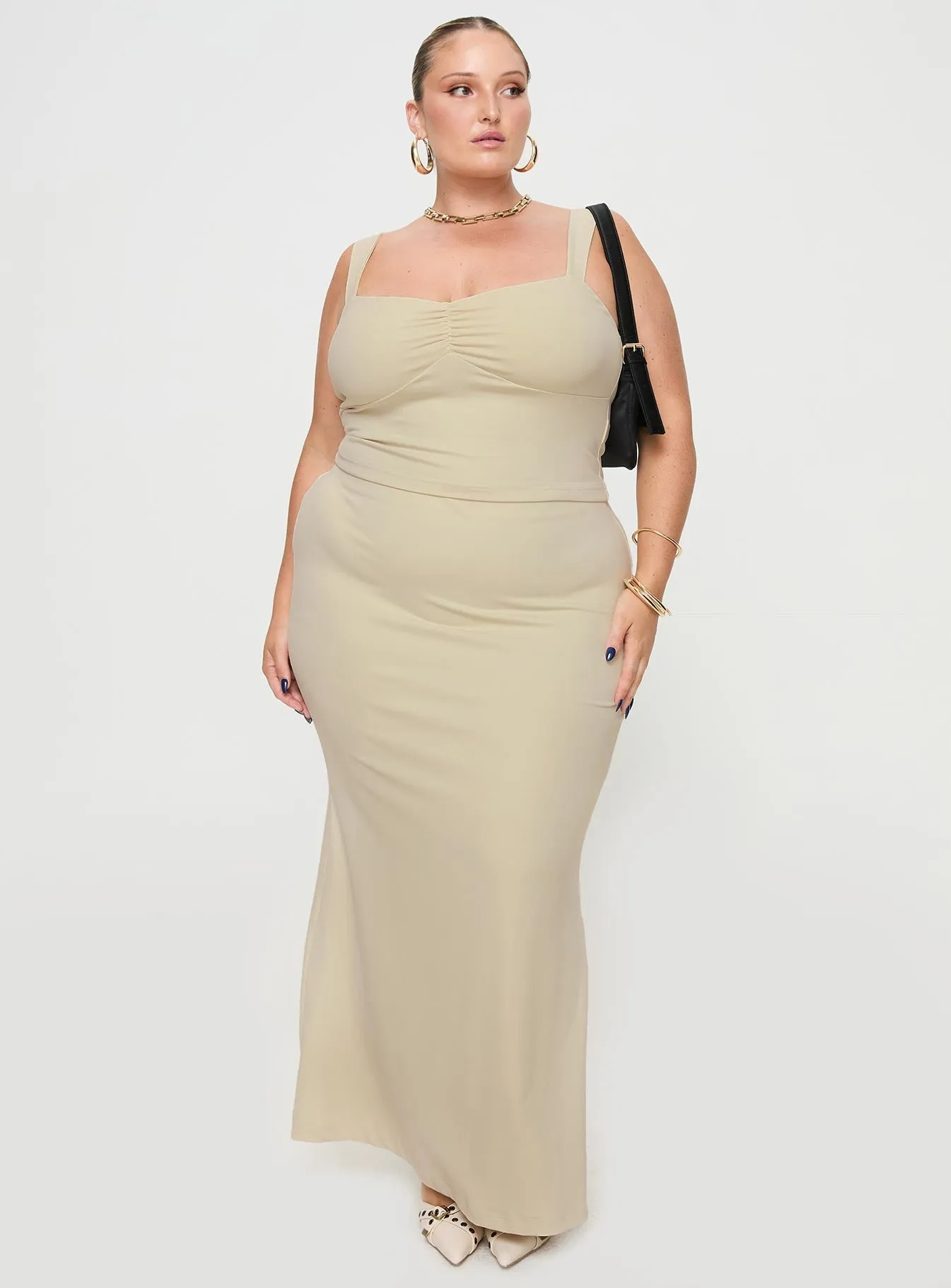 Rosalynda Set Ecru Curve Push Button Closure Airy Comfort