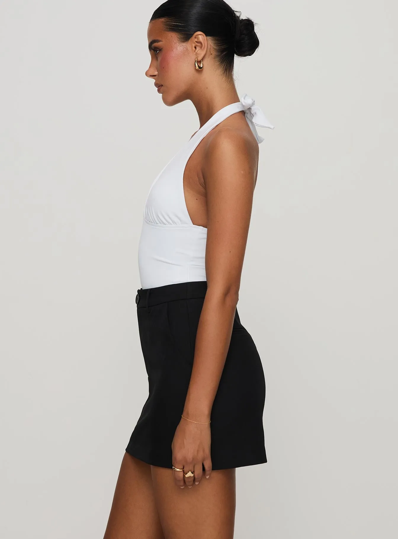 Chill Feel Curvy Fit Sabyna Tailored Mini Skirt Black