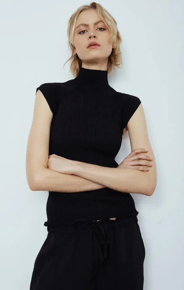 Lillian Fitted Knit Top Street Comforted Gentle Fit