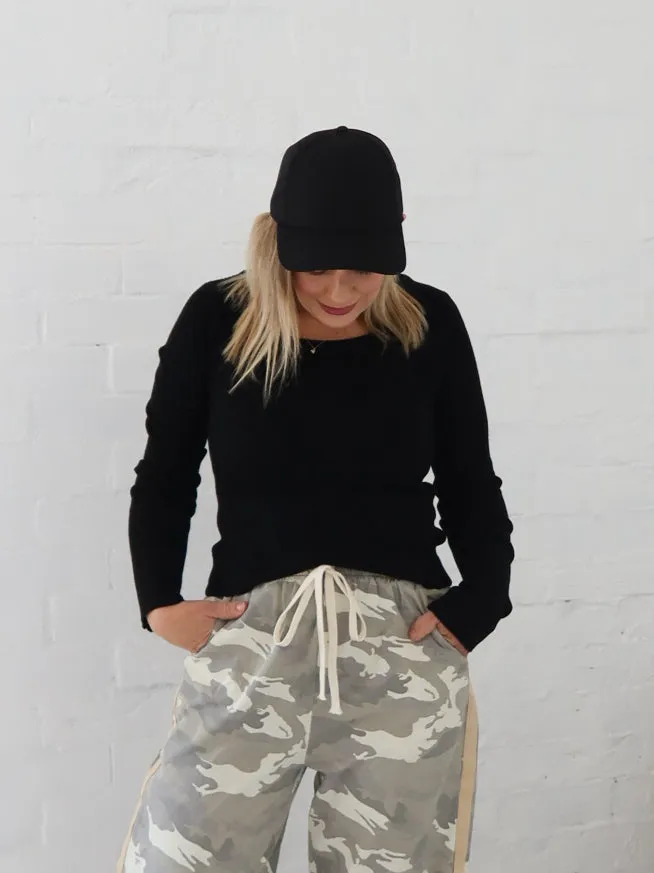 Wide Neck Opening Selma Knit Top - Black