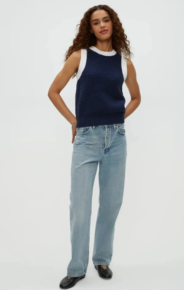 Sia Sleeveless Sweater Water Repellent Treatment Street Ready