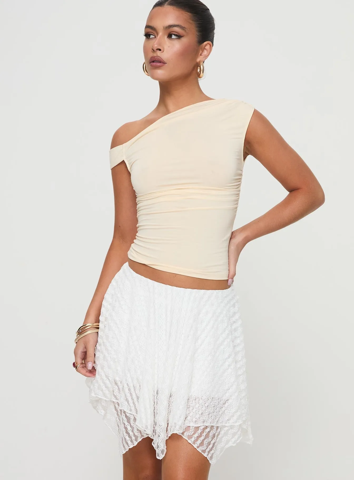 Blossomia Mini Skirt White Timeless Trend Minimal Design