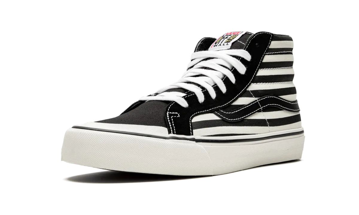 Sk8-Hi 138 SF "Stripes" Travel Daily
