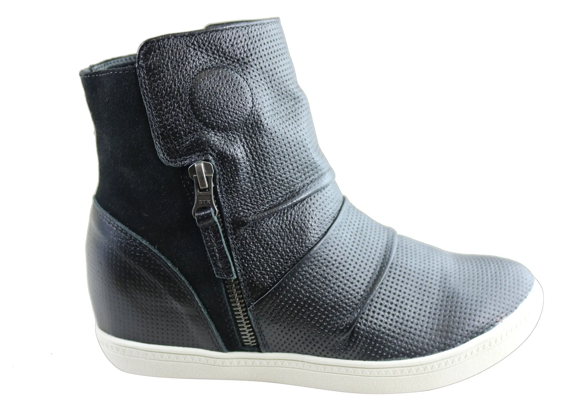 Minimalist Orcade Siena Womens Comfortable Leather Ankle Boots Made In Brazil