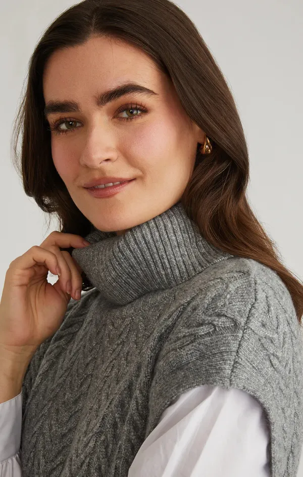 Clean Style Sofia Twofer Cable Vest Tunic Sweater