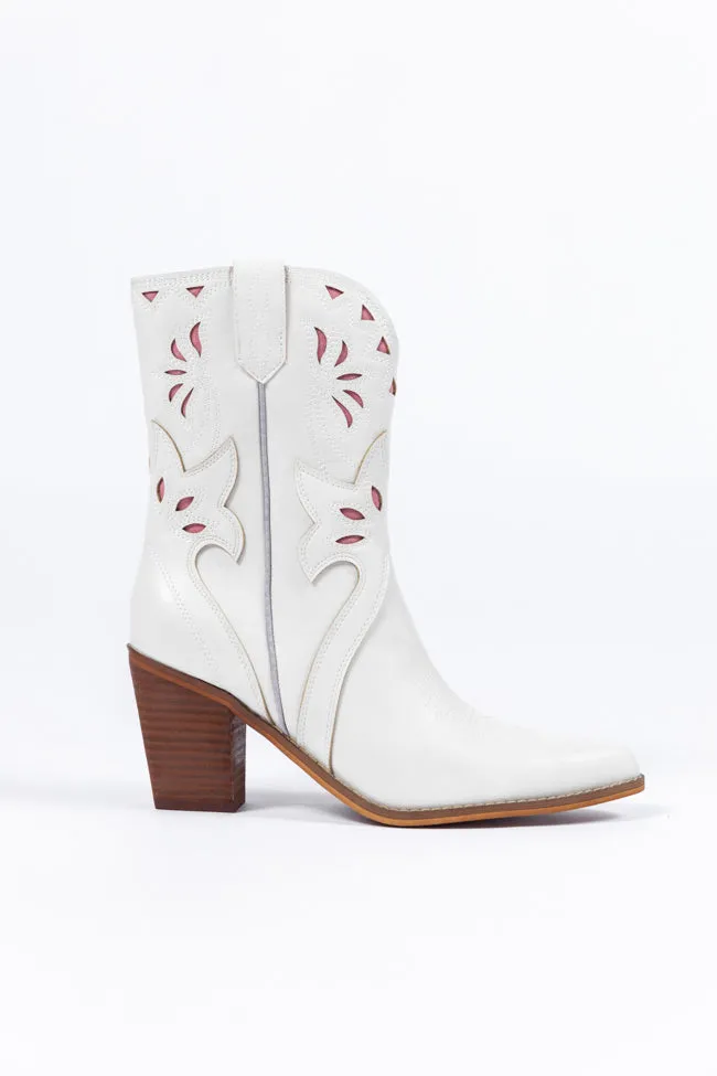 Inner Glow Low Profile Active Nomad Dallas White Pointed Toe Booties SALE