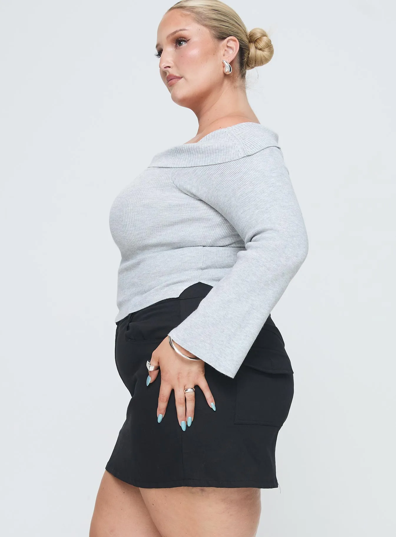 Relaxed Motion Road Trip Stafford Low Rise Mini Skirt Black Curve