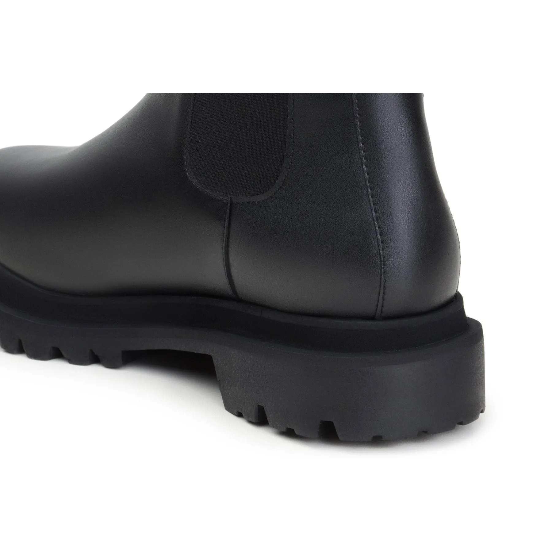 'Chloe' black vegan-leather chelsea boot with chunky sole by Zette Shoes Slip Resistant Mountain Hike Trail Mode
