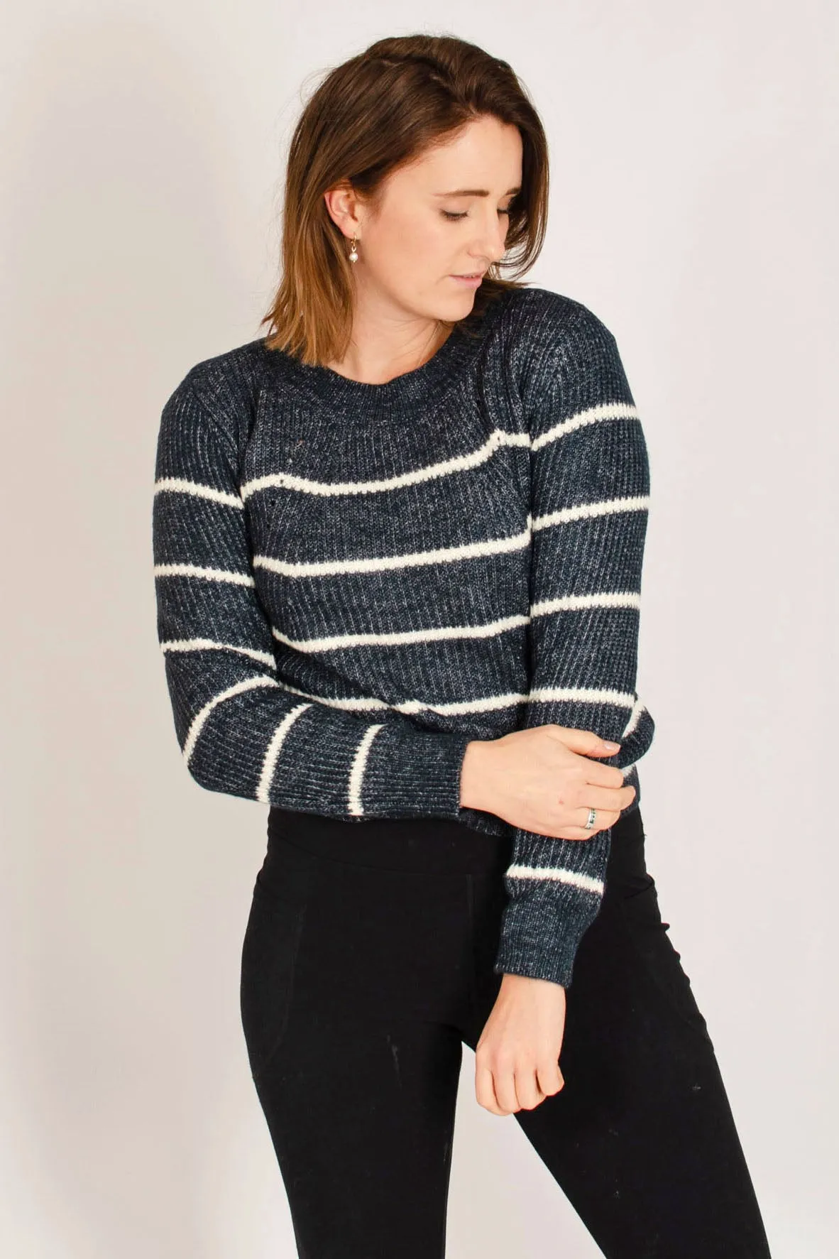 Non Irritating Temperature Regulating Knit Stripe Crew Neck Jumper