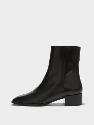 Lee Leather Ankle Boots Comfortable interior