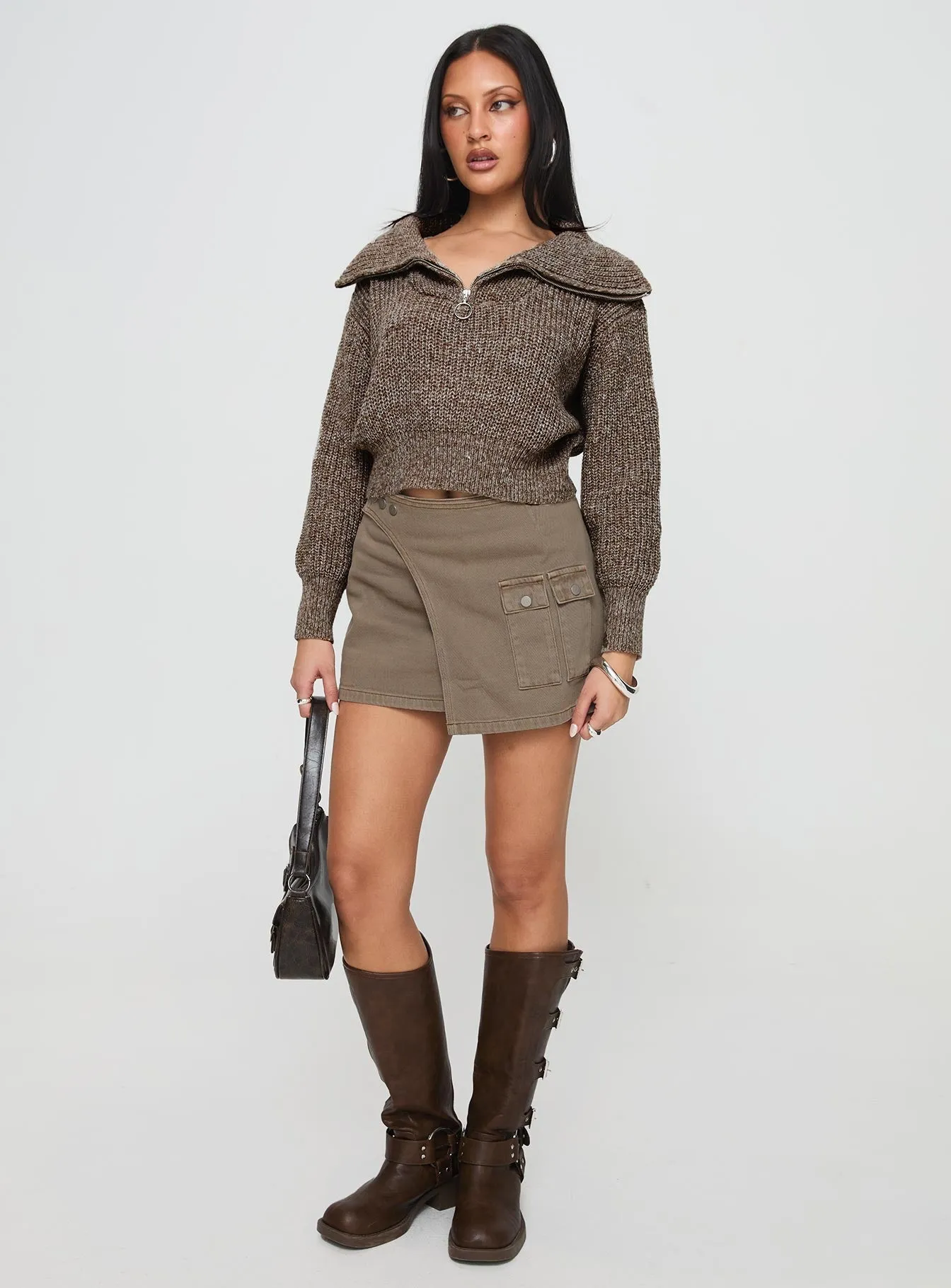 Zenara Micro Skirt Light Olive Evening Outing