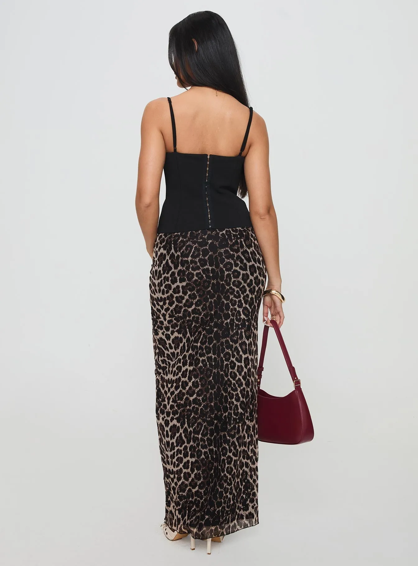 Ergo Maxi Skirt Leopard Blogger Favorite Evening Outing