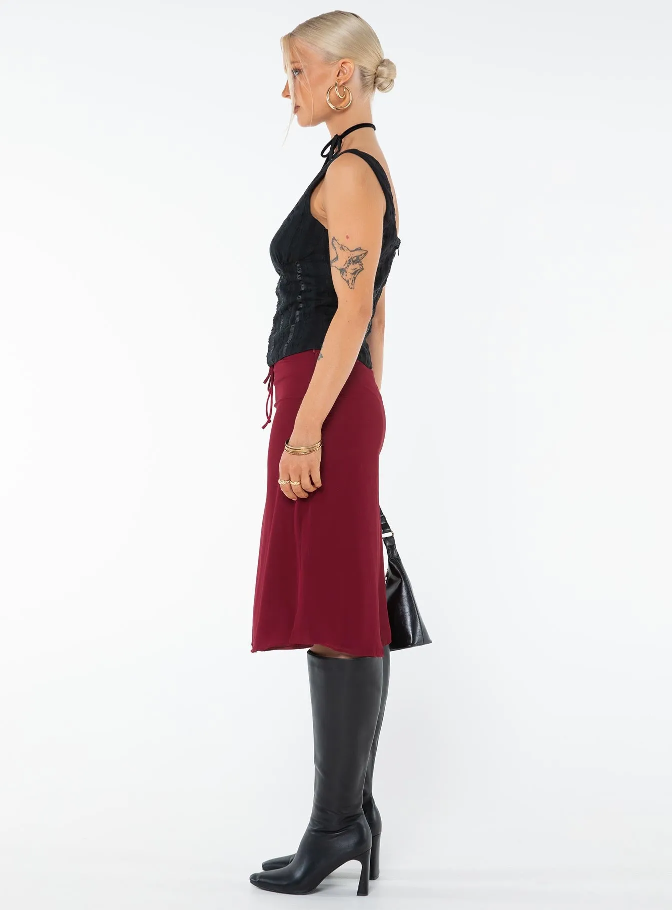 Delvie Midi Skirt Burgundy Fit Choice