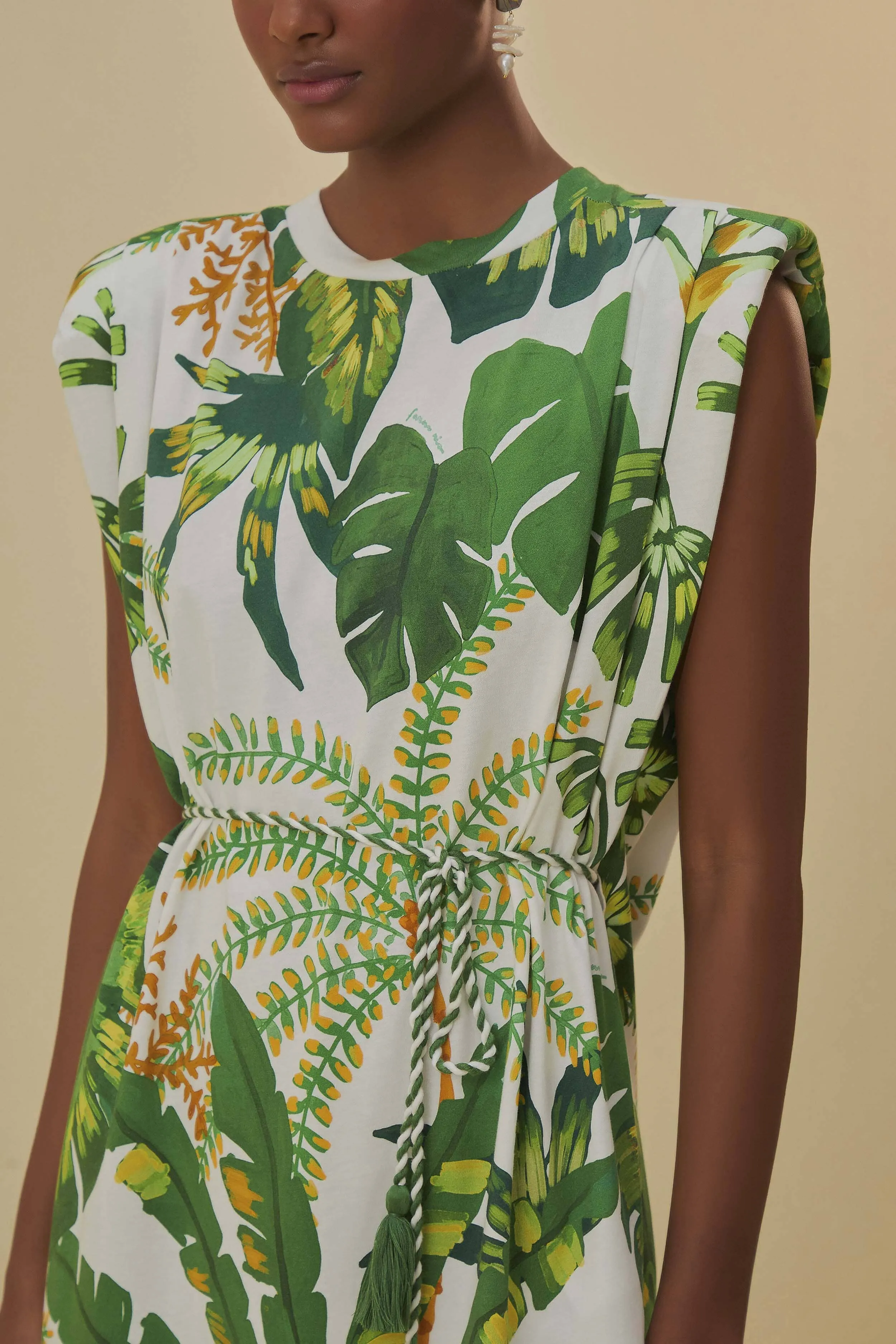 Tropical Forest Off-White T-Shirt Dress Seasonal Comfort Urban Look