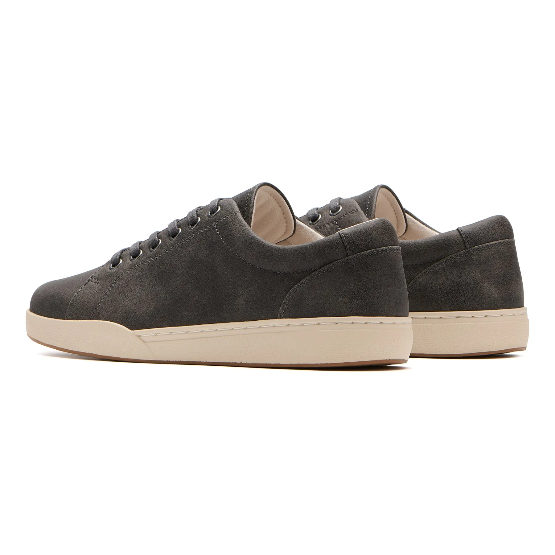 City Pace Encore Sneaker