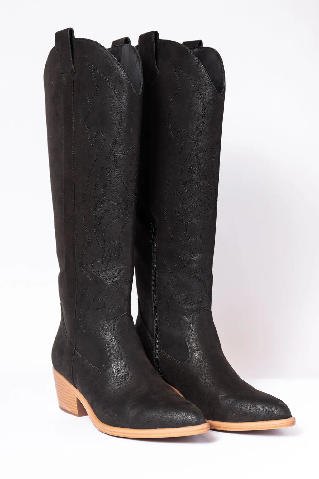 Shania Black Cowboy Boots SALE Thermal Core Weekend Wanderer