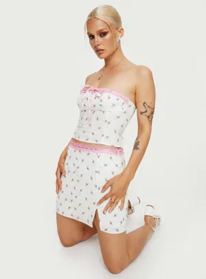 Personality Style Caitie Mini Skirt White Floral