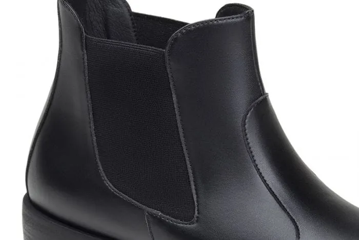 Shock Absorbing Mountain Hike 'Francesca' women's pull-on bootie by Ahimsa - black