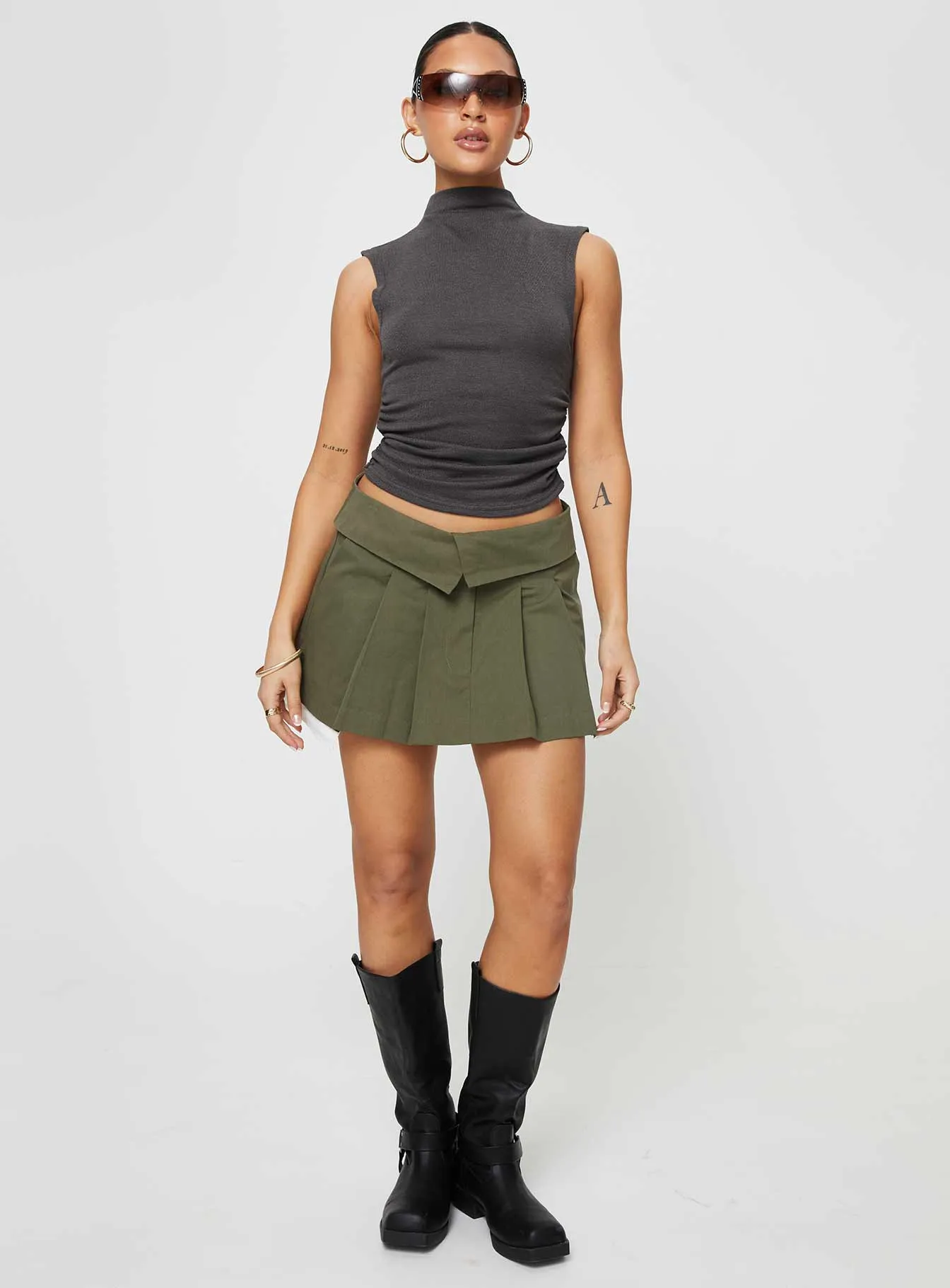 Textured Surface Utility Mini Skirt Green