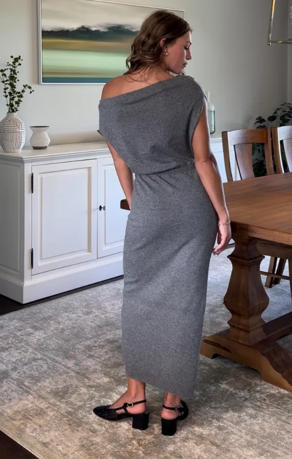 Minimal Comforted GarmentSpecific Storage Solutions Val Sweater Dress