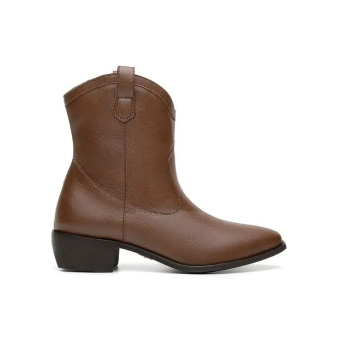 Sleek Profile 'Valentina' women's western boot by Ahimsa - cognac