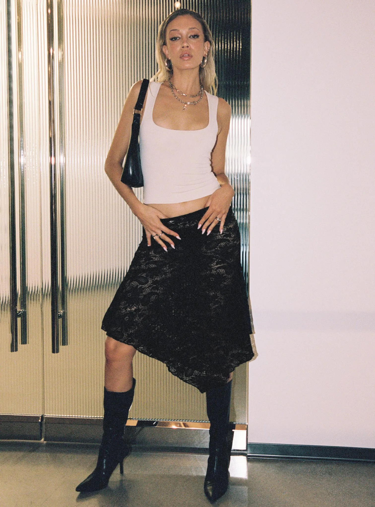 Vana Midi Skirt Jet Black Crochet Style Light Motion