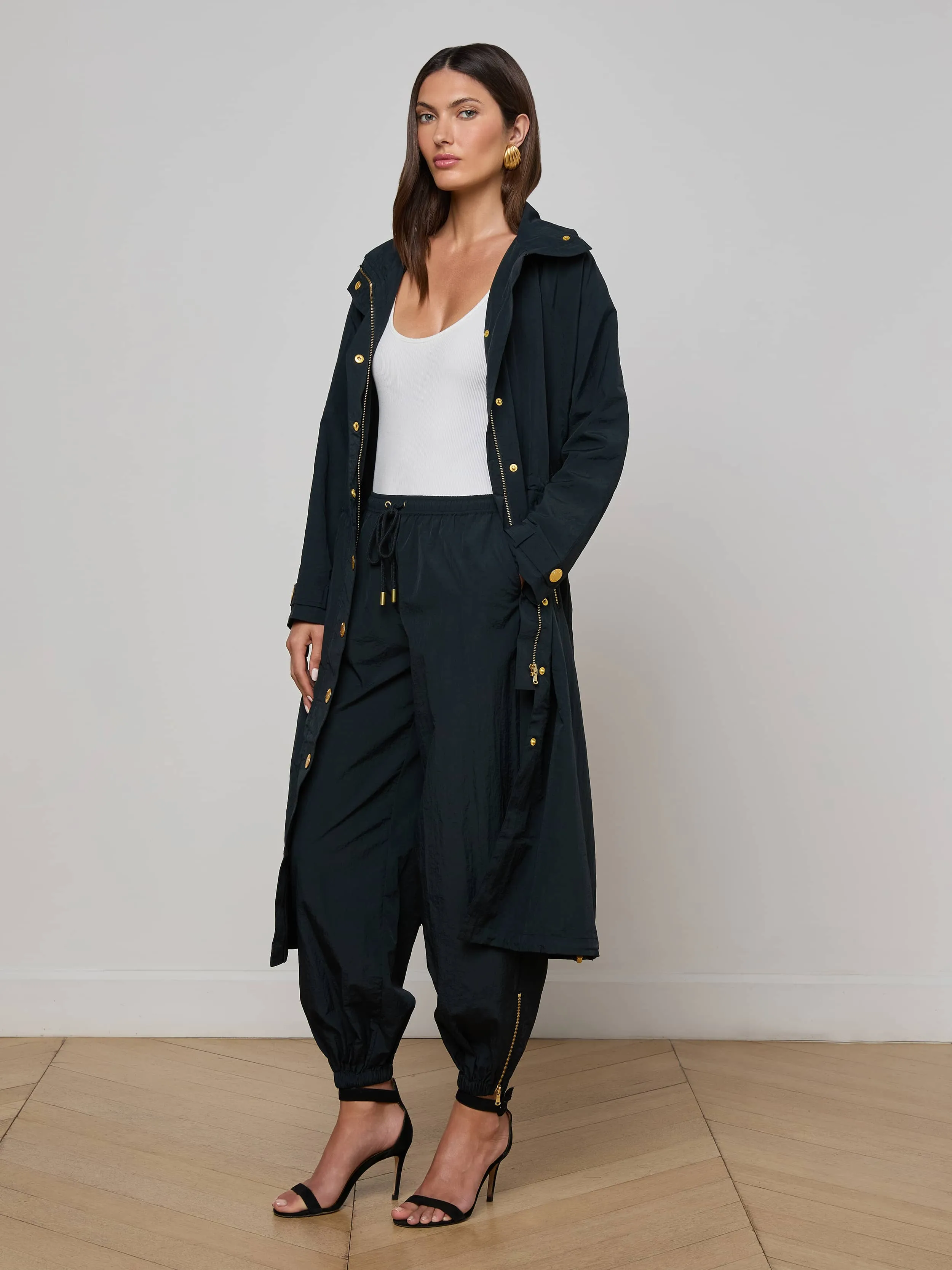 wrinkle free finish Toshi Windbreaker