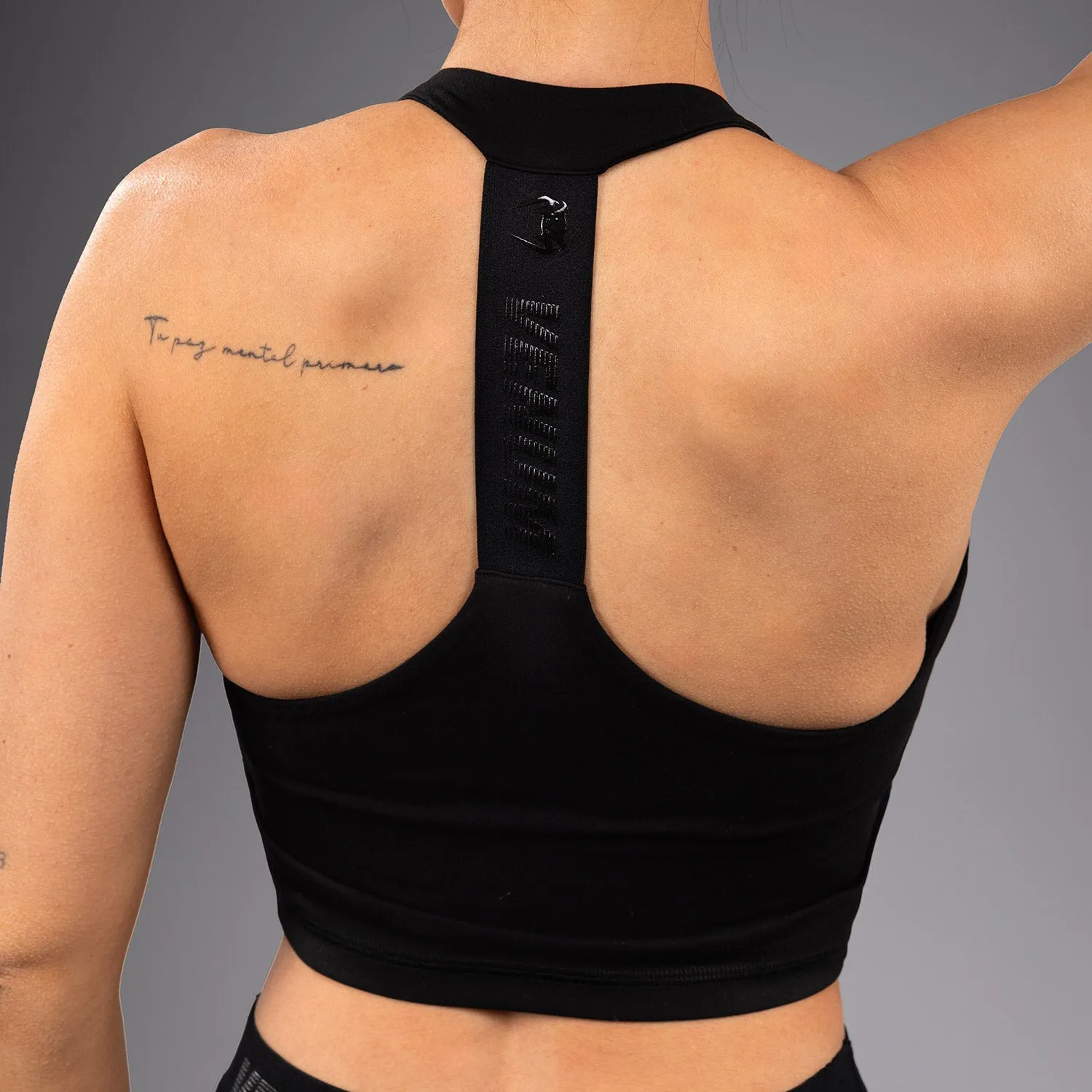 Glued seams Venum Elevate Women Long Sports Bra - Black