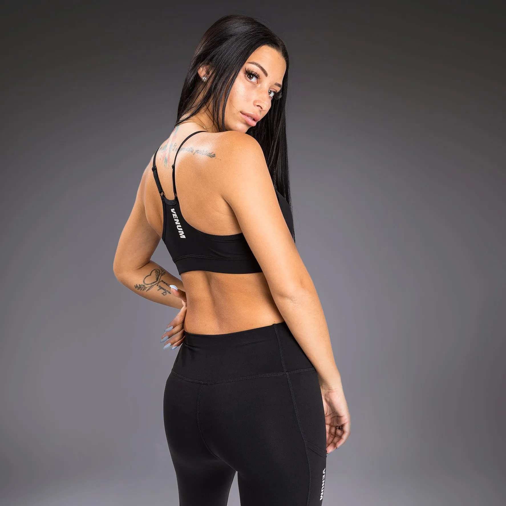 Venum Essential Low Impact Sports Bra - Black Hidden stitching Windproof seams