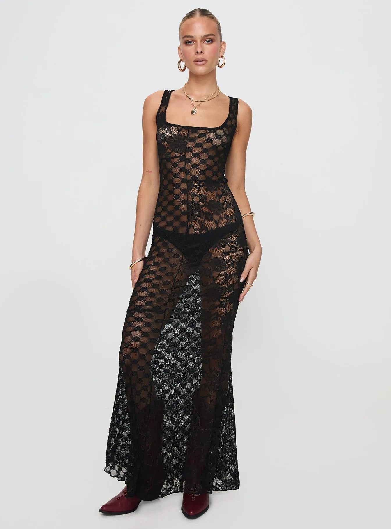 Sleek Wear Zhara Lace Dress Black