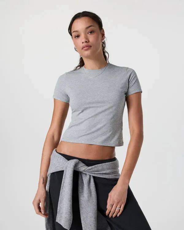 Vuori Womens Shirt Feather Baby Tee Odor Control Finish Comfy Layering