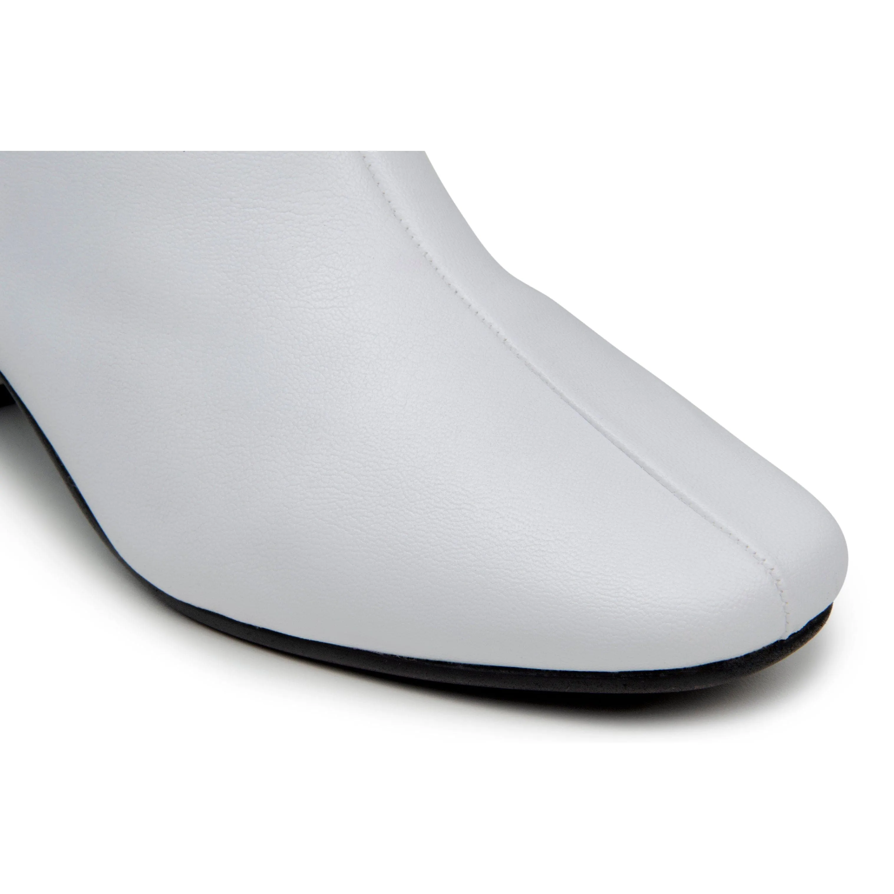 sports 'Jacqui' corn-leather ?? ankle boot by Zette Shoes - white