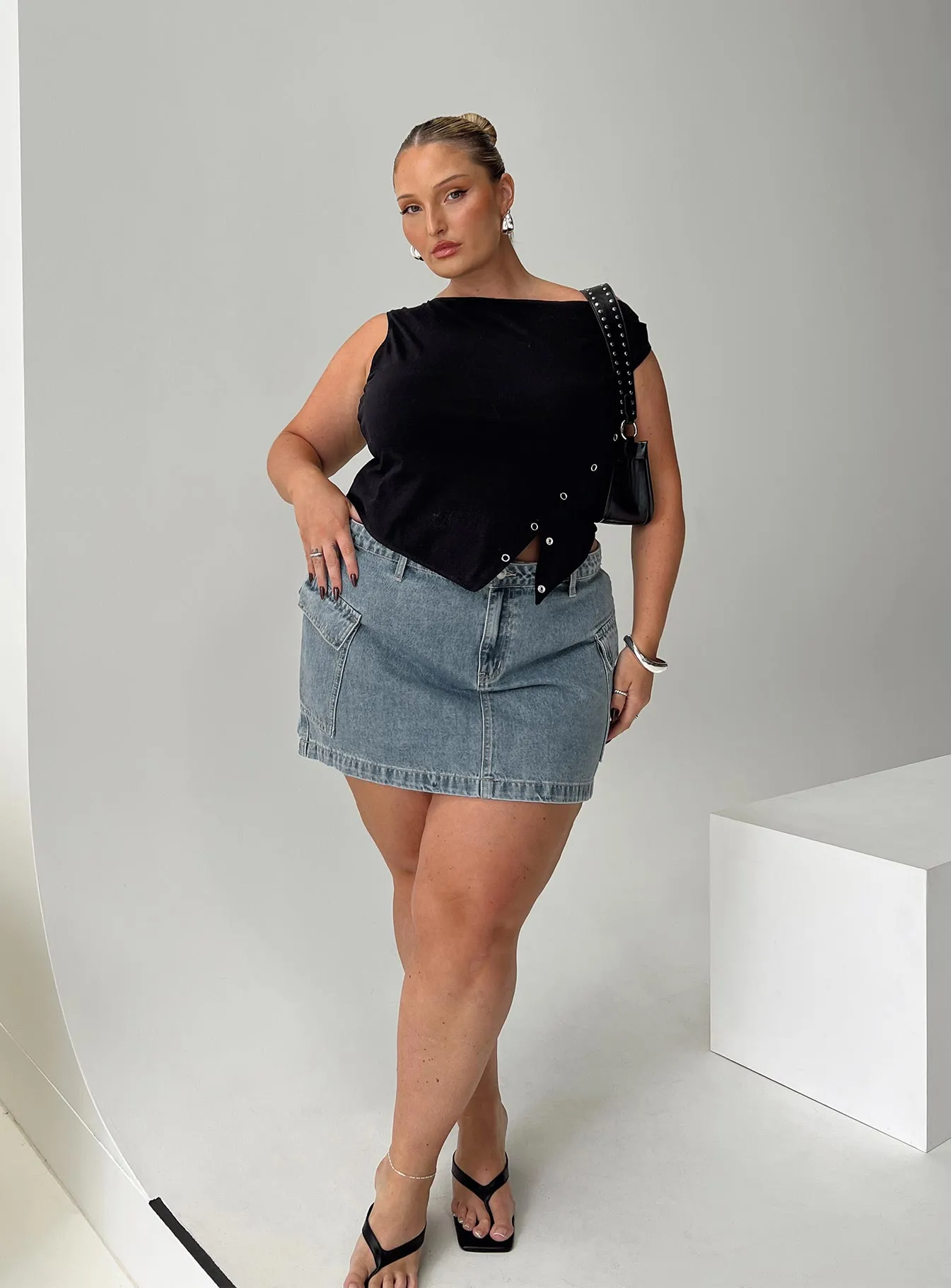 Easy Motion Zakai Cargo Denim Mini Skirt Light Blue Denim Curve